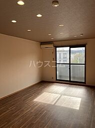 グランメール 202 2階2DKのリビング/ダイニング