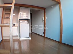 パークプルメリア 103 1階ワンルームのリビング/ダイニング