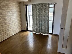 レジデンス・マロン参番館 301 3階2LDKのリビング/ダイニング