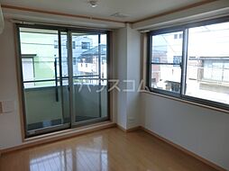 アンビロンＭ 201 2階1Kのリビング/ダイニング