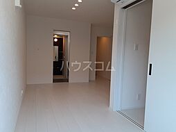 名古屋市営鶴舞線 上小田井駅 徒歩13分の賃貸アパート 3階1LDKのリビング/ダイニング