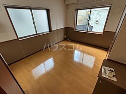 ルヴェドュソレイユ 1階ワンルームのリビング/ダイニング