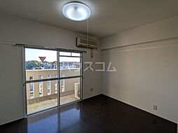 ラ・ファミーユ大工町 4階1DKのリビング/ダイニング