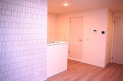 近鉄名古屋線 伏屋駅 徒歩3分の賃貸アパート 3階1LDKのリビング/ダイニング