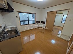 ハイツ菊住 201 2階1DKのリビング/ダイニング