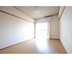 スカイブルー80 201 2階1Kのリビング/ダイニング