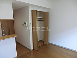 グランシャリオ長谷 203 2階1Kのリビング/ダイニング