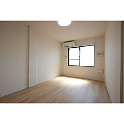 エスポアールII 303 3階ワンルームのリビング/ダイニング