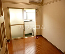 カーサフロール西船 2階1Kのリビング/ダイニング