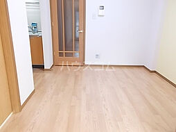 メゾンアンソレイエ 102 1階3LDKのリビング/ダイニング