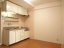 エクセレント丸太 206 2階2LDKのリビング/ダイニング