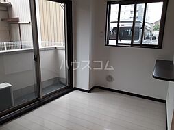 グラン・セントラル 1階ワンルームのリビング/ダイニング