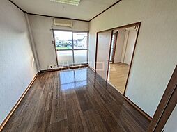 高山ハイツ B-2 2階2DKのリビング/ダイニング