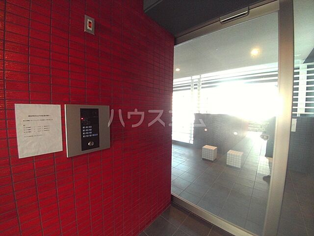 7 / 11