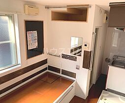 05ハイムII 102 1階ワンルームのリビング/ダイニング