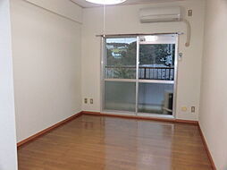 京王線 高幡不動駅 徒歩10分の賃貸マンション 1階1Kのリビング/ダイニング