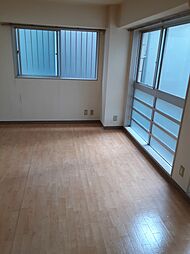 伊勢佐木町ロイヤル 401 4階ワンルームのリビング/ダイニング