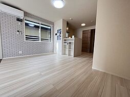 グラン弥富通 302 3階1LDKのリビング/ダイニング