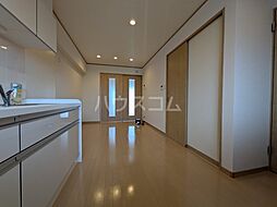 雁道ビル 403 4階1LDKのリビング/ダイニング