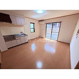 名古屋市営桜通線 鶴里駅 徒歩12分の賃貸アパート 1階1LDKのリビング/ダイニング