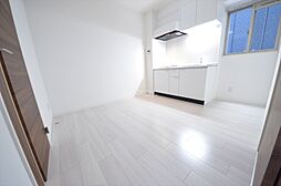 R SQUARE東天満　アールスクエア東天満 8階1DKのリビング/ダイニング