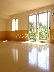 京成松戸線 八柱駅 徒歩10分の賃貸アパート 2階1LDKのリビング/ダイニング