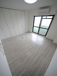 コラウーペ八島 3階1Kのリビング/ダイニング