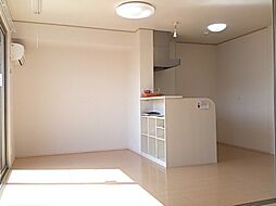 Ｇｒａｃｅ Ａｖｅｎｕｅ 旭が丘 201 2階2LDKのリビング/ダイニング