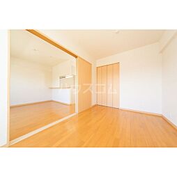 グランメールコート白銀 3階2LDKのリビング/ダイニング