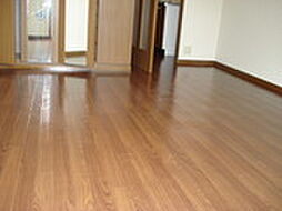 アイリスハイム 301 3階1Kのリビング/ダイニング