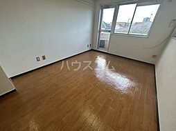 メゾン・ド・ノア台町 208 1階ワンルームのリビング/ダイニング