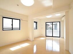 ドゥーエ阿佐ヶ谷 213 2階ワンルームのリビング/ダイニング