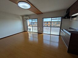 コーポまやだ 402 4階2LDKのリビング/ダイニング