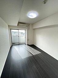 東急大井町線 上野毛駅 徒歩6分の賃貸マンション 5階1Kのリビング/ダイニング