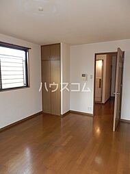 シャトルピーチ 302 3階1Kのリビング/ダイニング