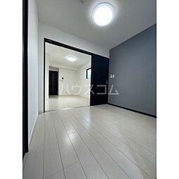 シエーナ御前五条 1階1LDKのリビング/ダイニング