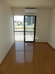 アイリーハイツ富士 101 1階1Kのリビング/ダイニング