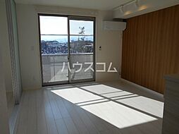 アイエーデルII 105 1階2LDKのリビング/ダイニング