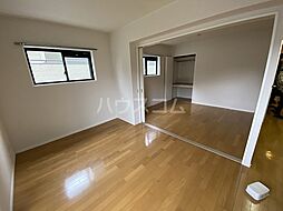 愛知環状鉄道 六名駅 徒歩8分の賃貸マンション 1階1LDKのリビング/ダイニング