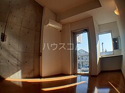 グレース成城Ａ棟 305 3階ワンルームのリビング/ダイニング