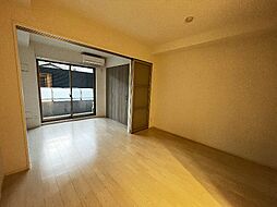 CREST TAPP京都二条 3階1DKのリビング/ダイニング