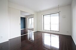 リフィール徳倉 1階1LDKのリビング/ダイニング