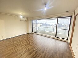 ジュネス小田原 205 2階2LDKのリビング/ダイニング