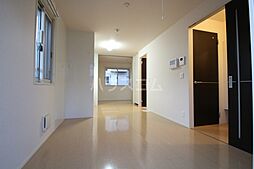 エバーグリーン栄 102 1階1LDKのリビング/ダイニング