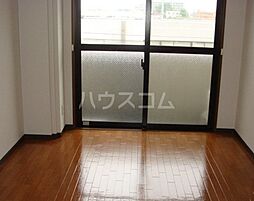 グランドメゾン福生 401 4階3DKのリビング/ダイニング