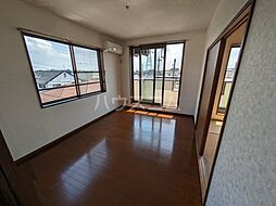 ヴェルチェＵＩＡ 301 3階3DKのリビング/ダイニング