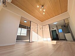 リバーサイド朝日 202 2階2DKのリビング/ダイニング