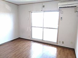 コーポニューパール 305 3階1Kのリビング/ダイニング