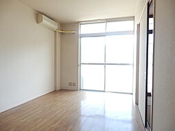 メゾン・ド・エスポワール 102 1階2DKのリビング/ダイニング