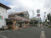 【コンビニエンスストア】セブン-イレブン草加瀬崎1丁目店まで858ｍ